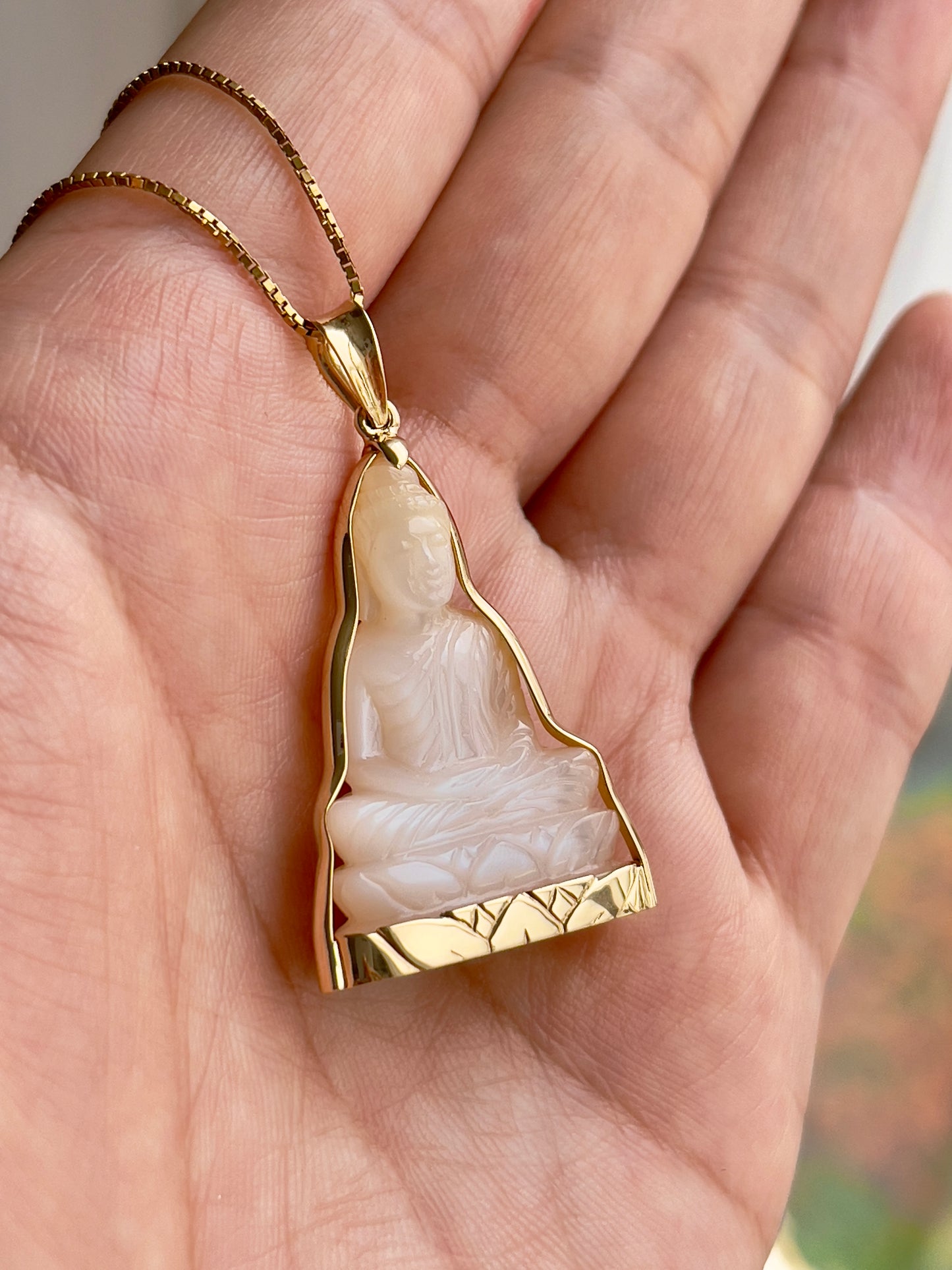 Mother of Pearl Buddha Pendant in Solid 14K Gold Lotus #847