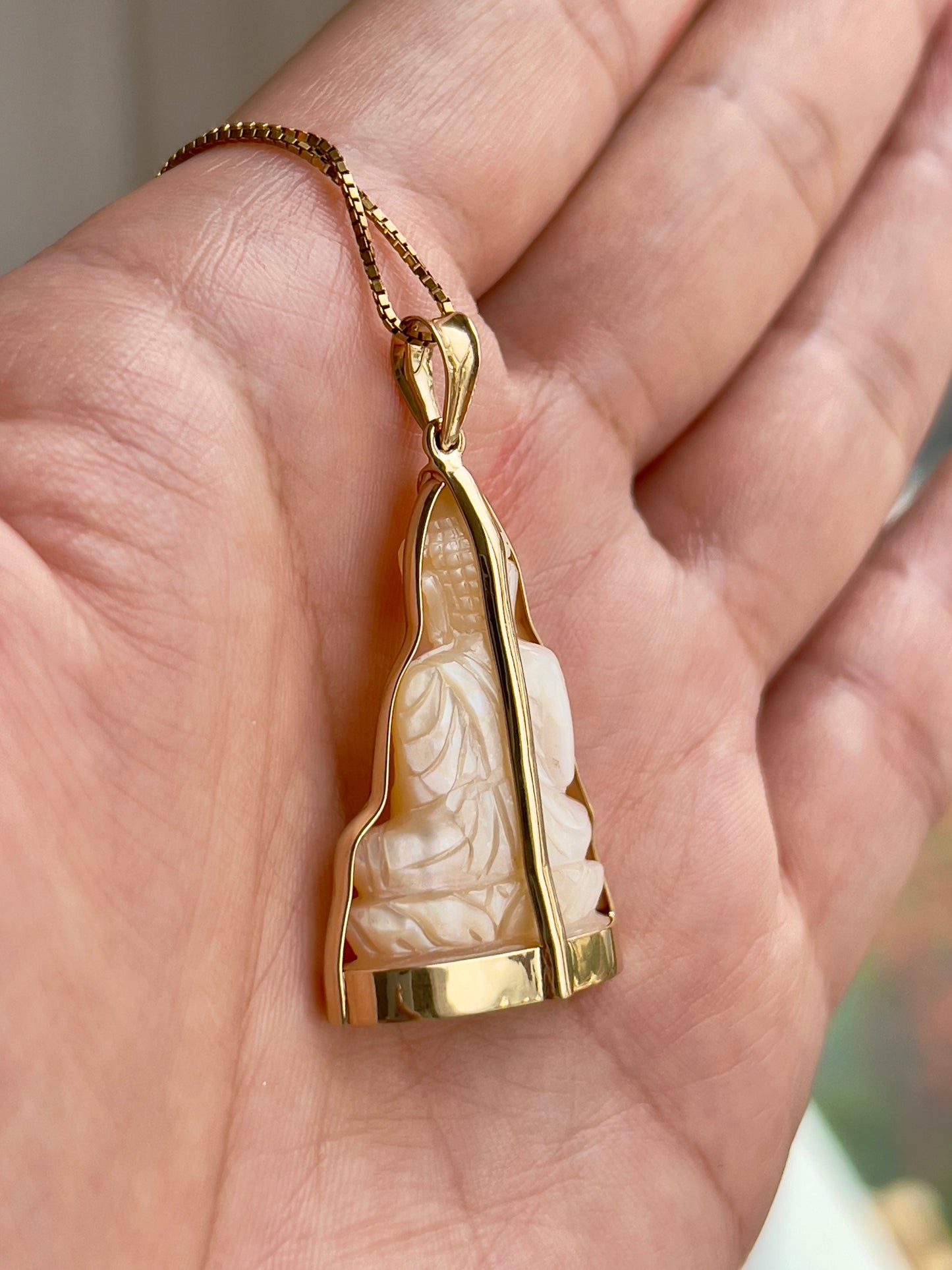Mother of Pearl Buddha Pendant in Solid 14K Gold Lotus #847