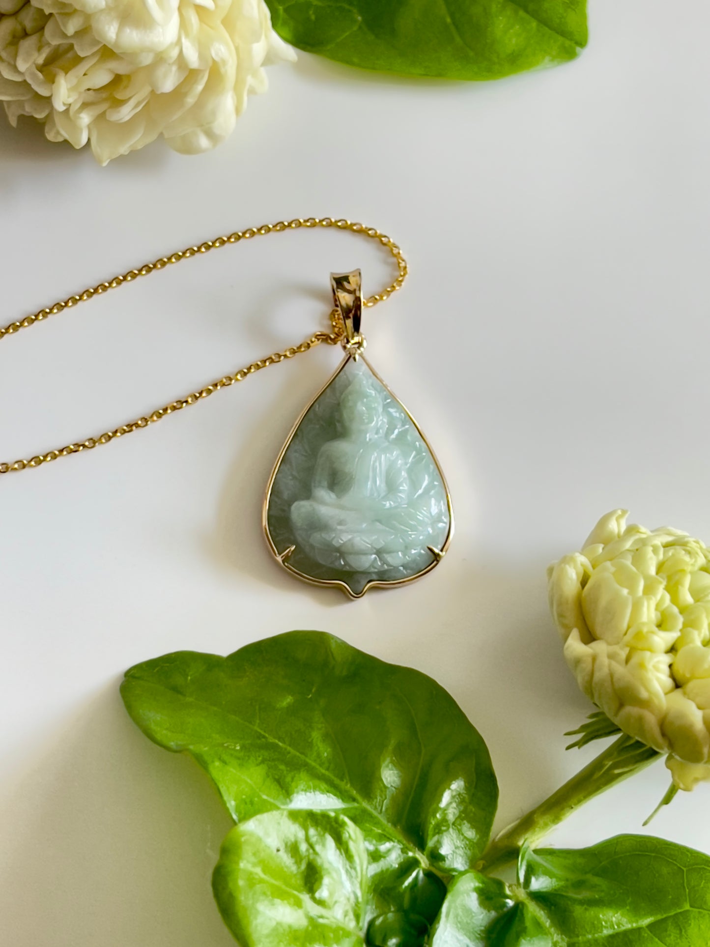 Jade Banyan Leaf Buddha Pendant 18k Gold #861