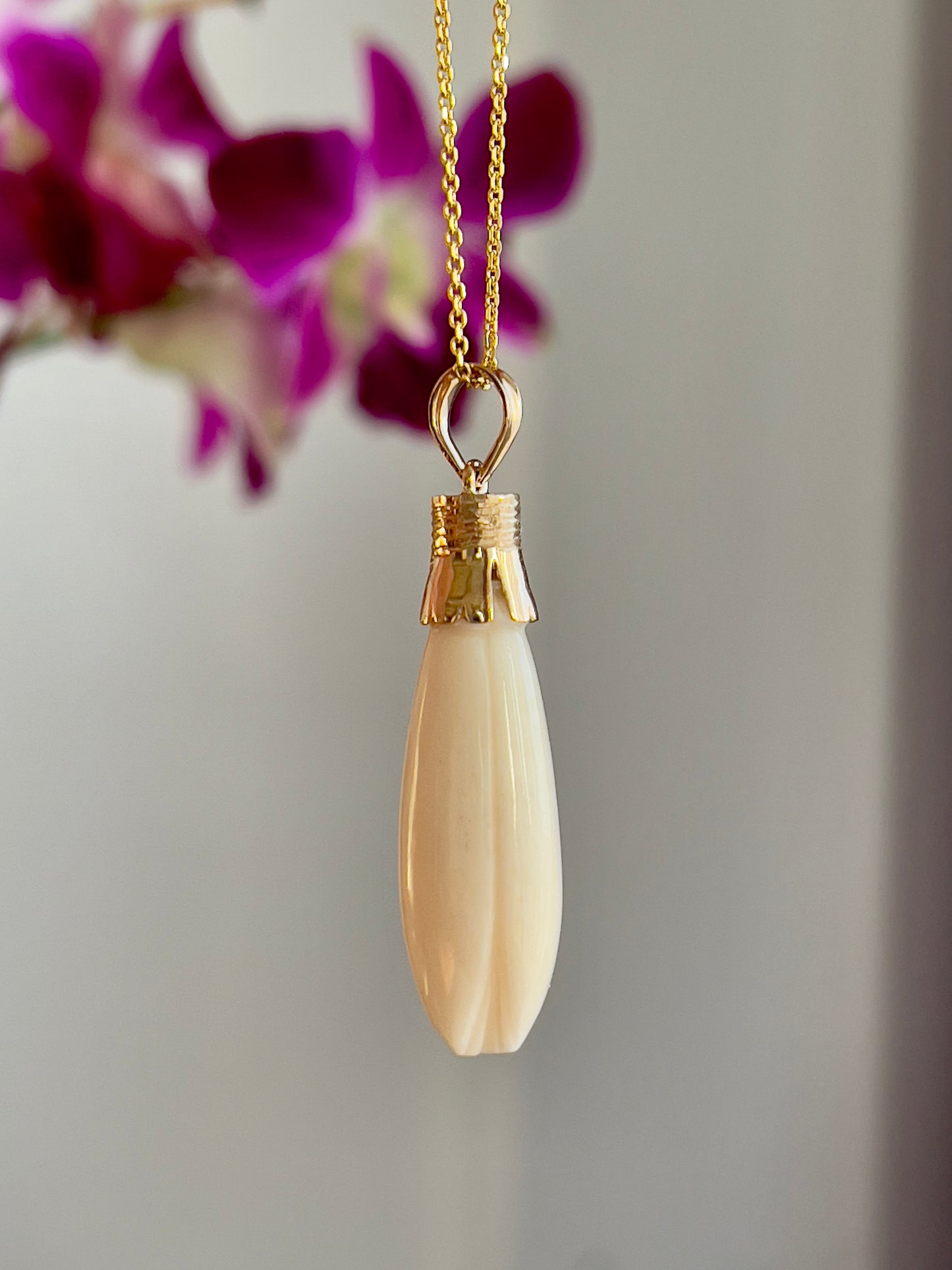 Pka Champa Cowbone Pendant in 18k Gold
