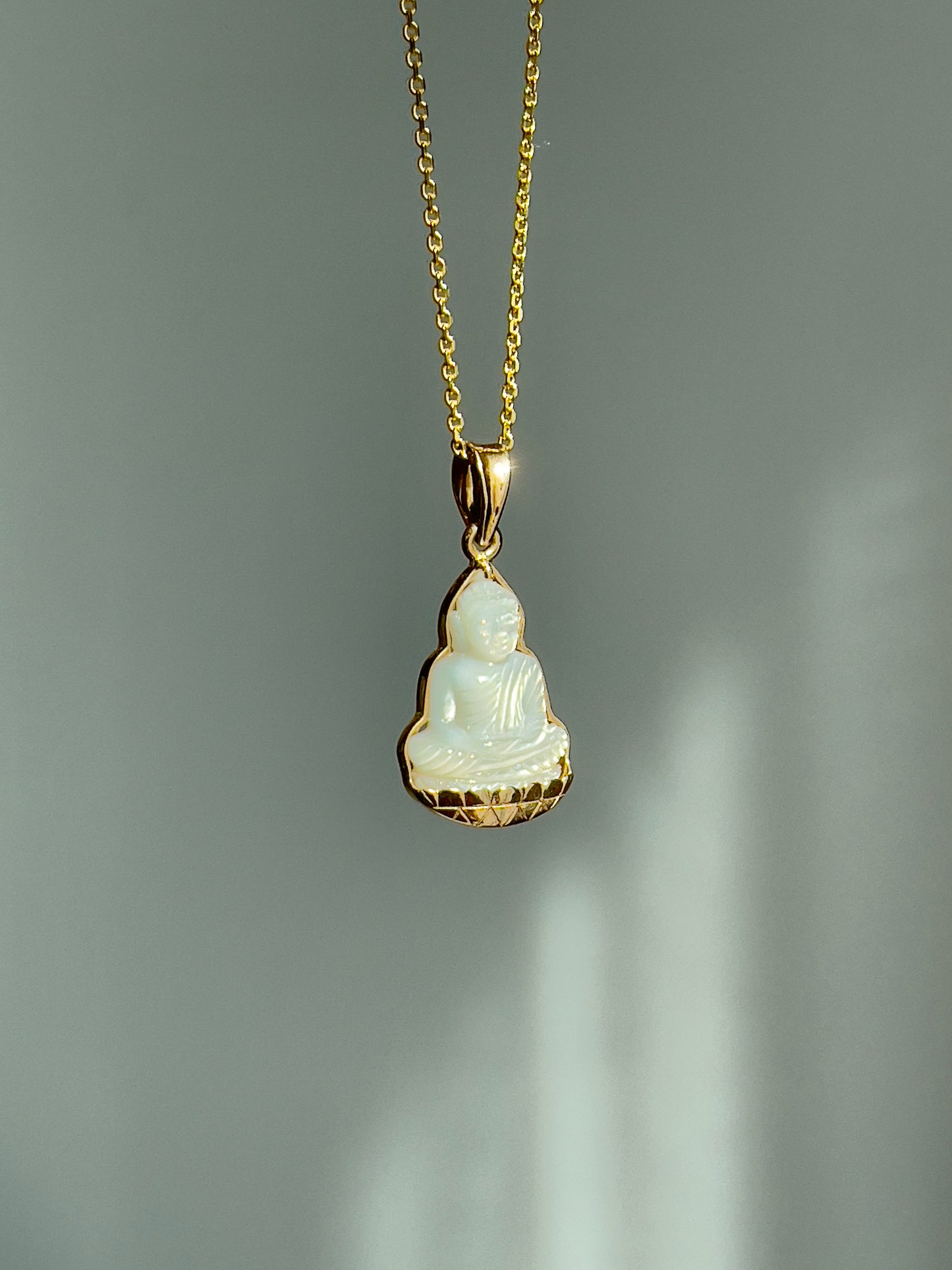 Mother of Pearl Silhouette Buddha Pendant 18k Gold