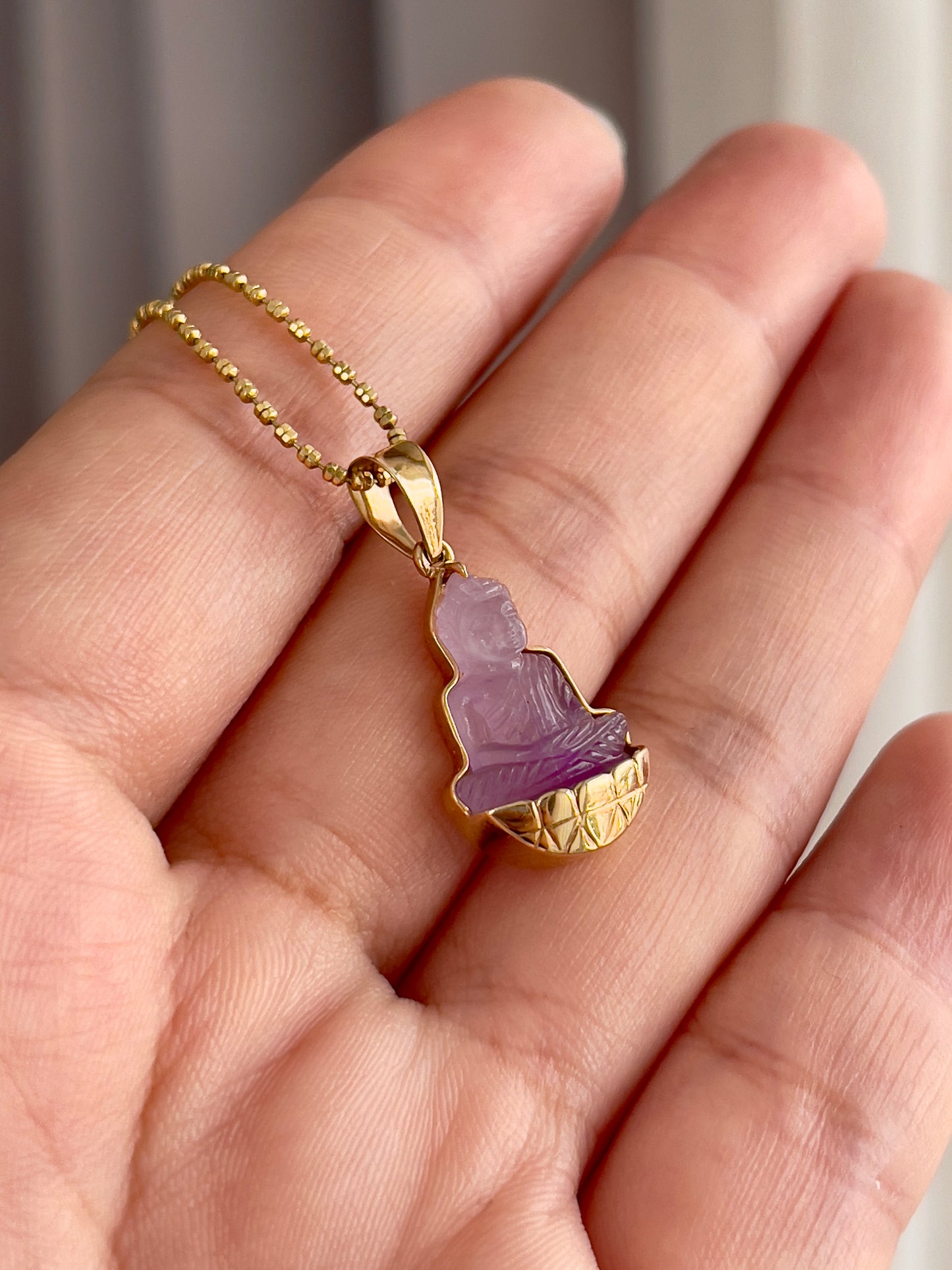 Purple Jade Silhouette Buddha Pendant 10k Gold
