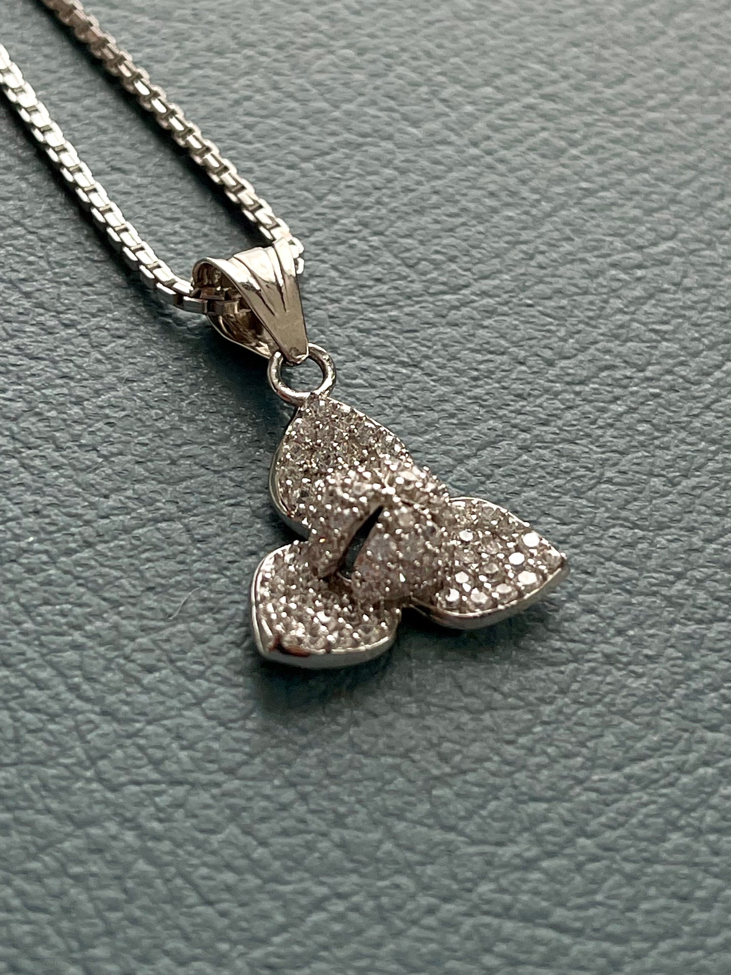 Pka Rumduol Pendant