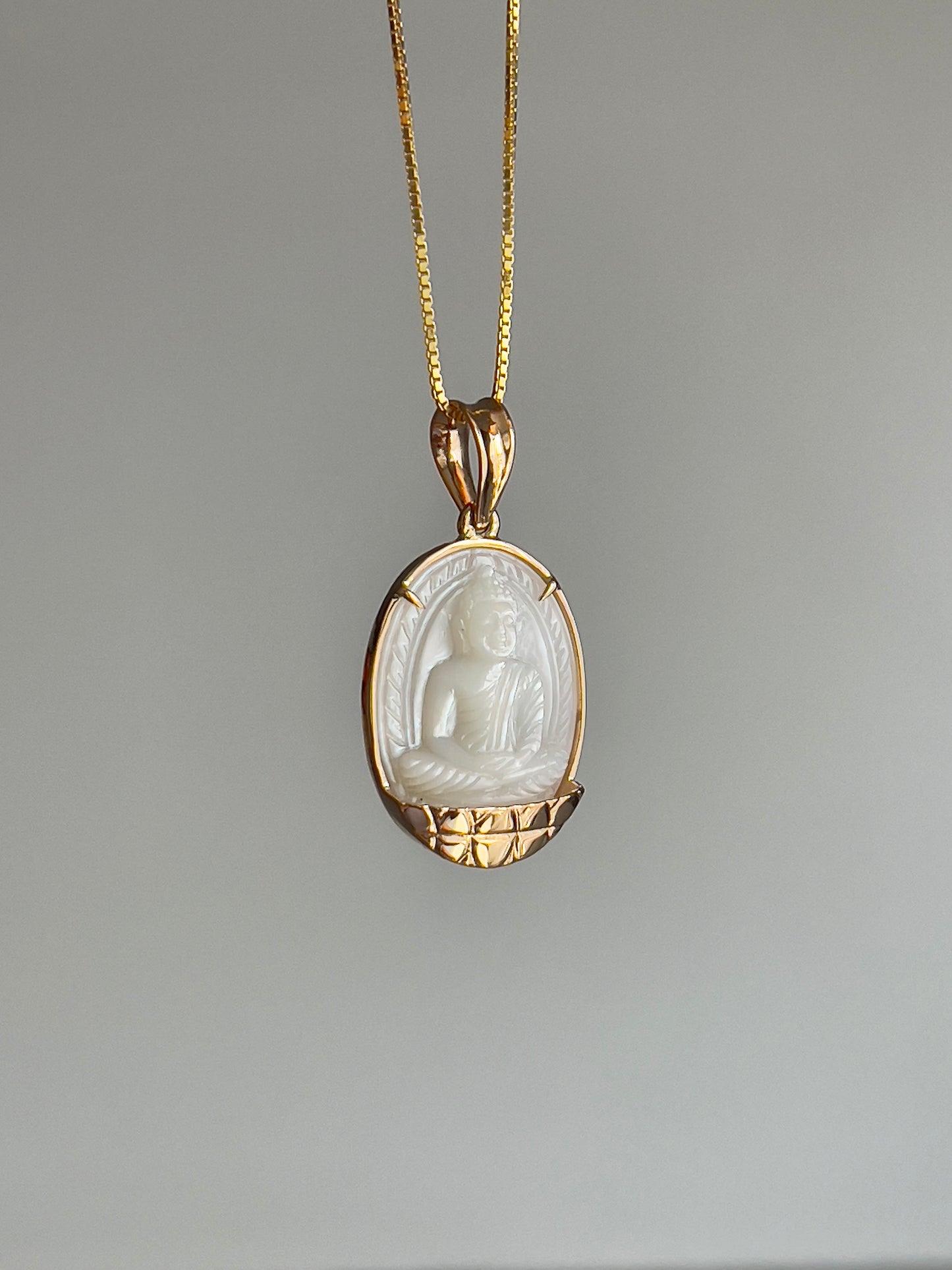 Mother of Pearl Oval Cabochon Buddha with Gold Lotus Pendant 18k Gold