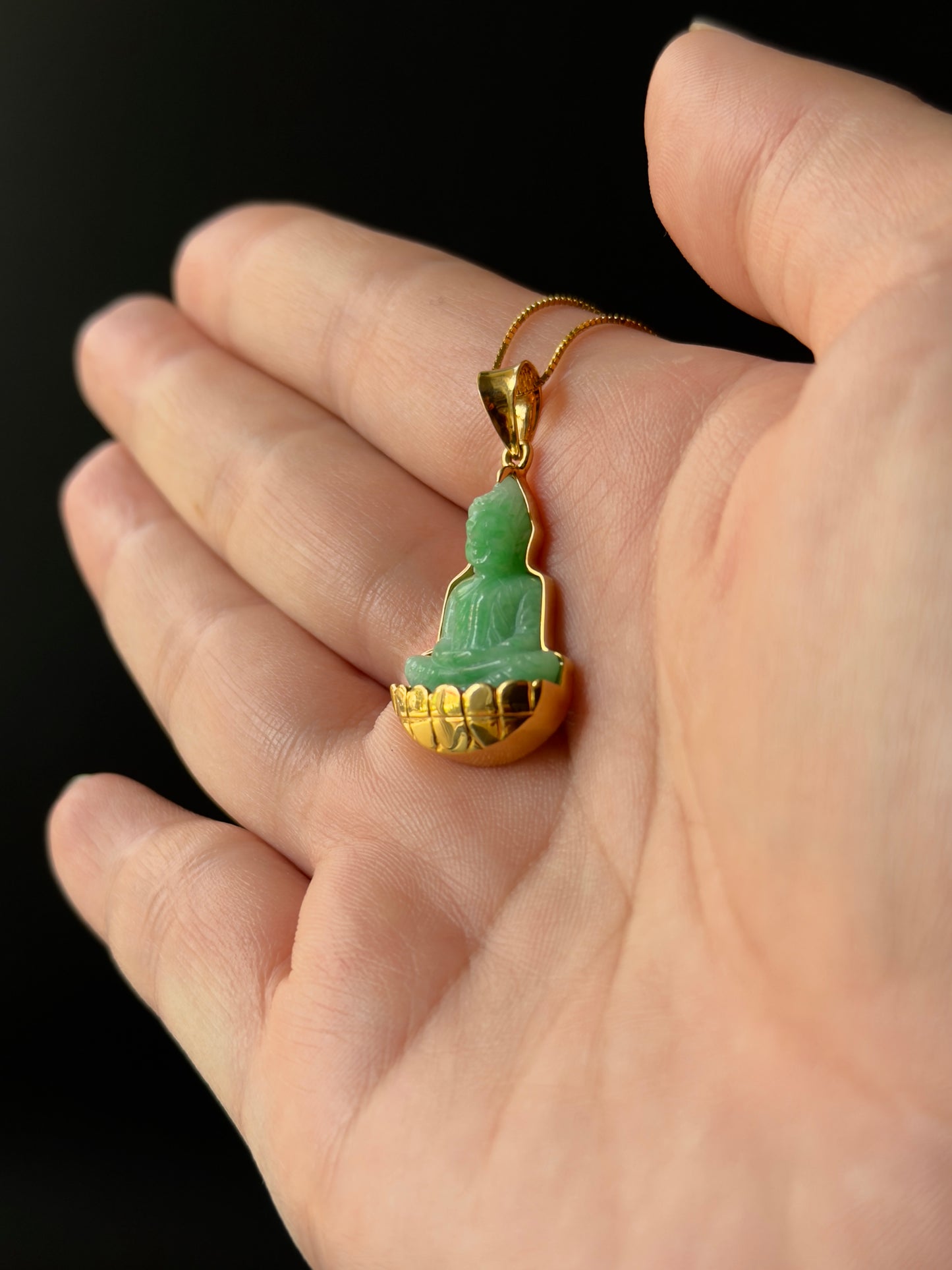 Jade Silhouette Buddha Pendant 10k Gold #930