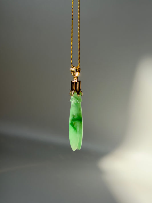 Jade Pka Champa Pendant 18k Gold #926