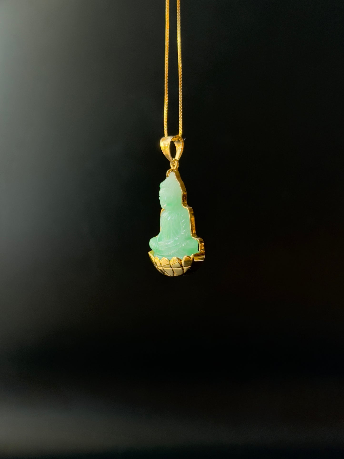 Jade Silhouette Buddha Pendant 10k Gold #931