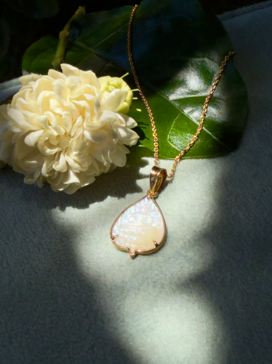 Mother of Pearl Banyan Leaf Buddha 10k Gold