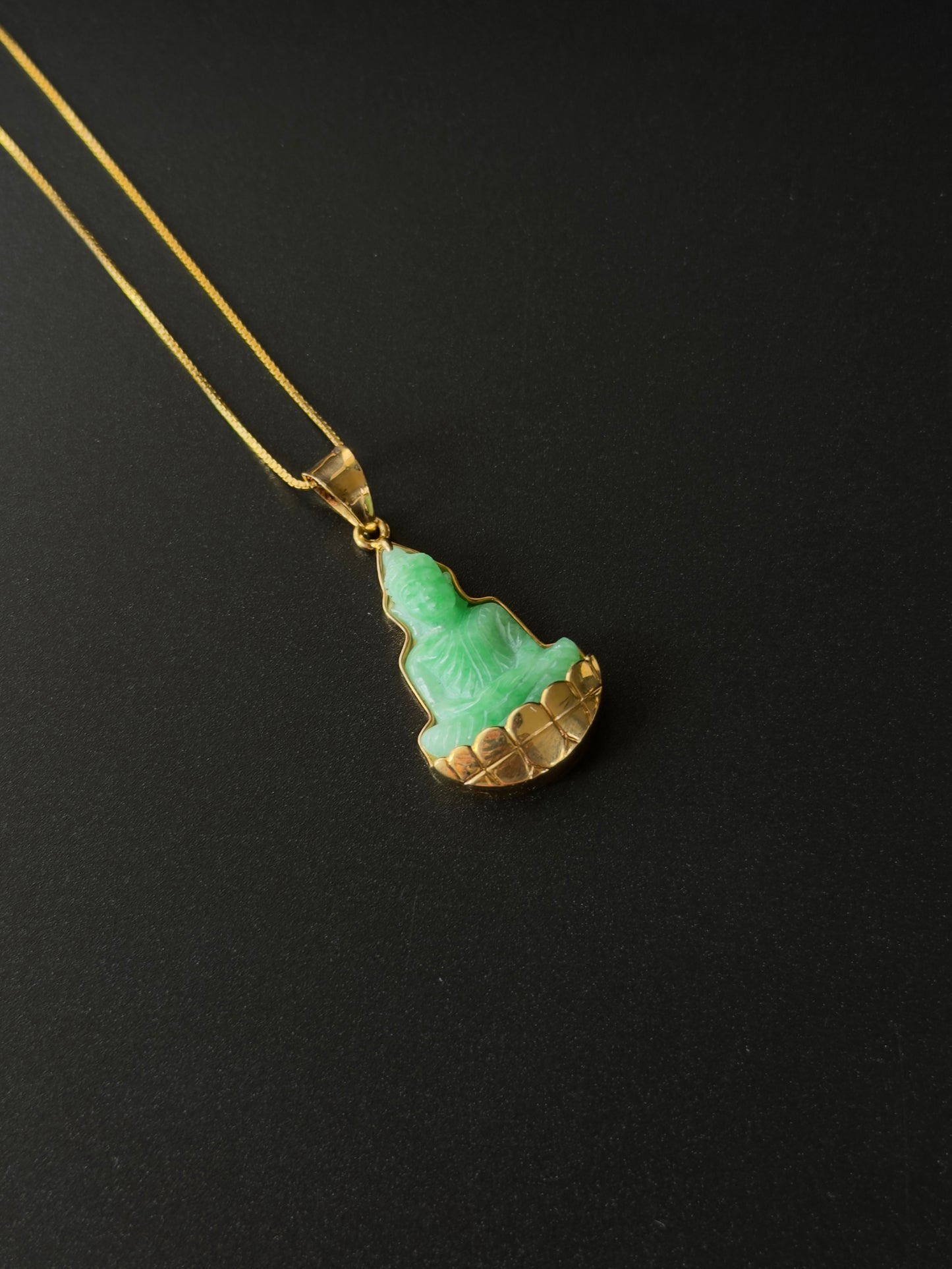 Jade Silhouette Buddha Pendant 10k Gold #930