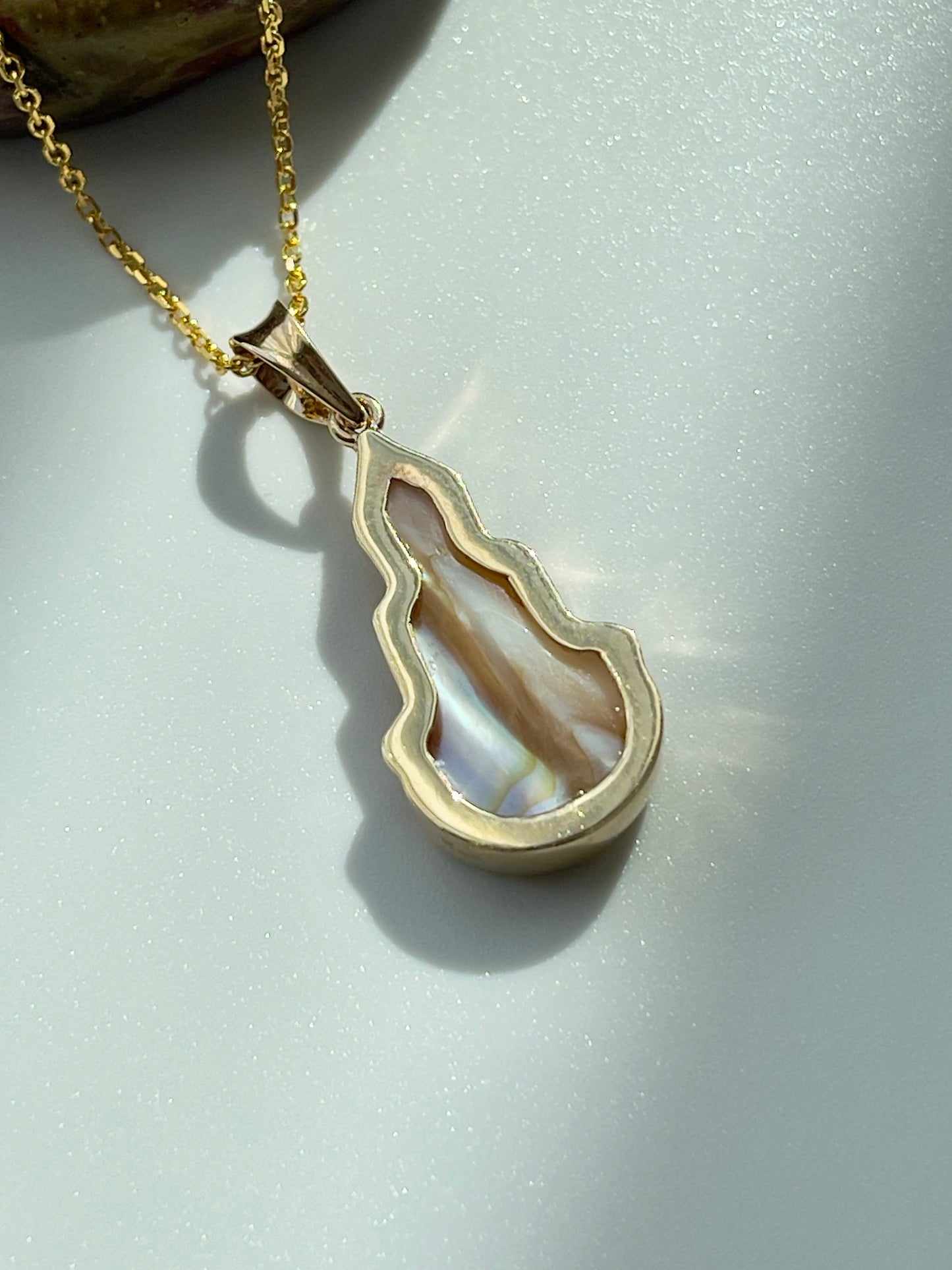 Gold Mother of Pearl Silhouette Buddha Pendant 10k Gold #905