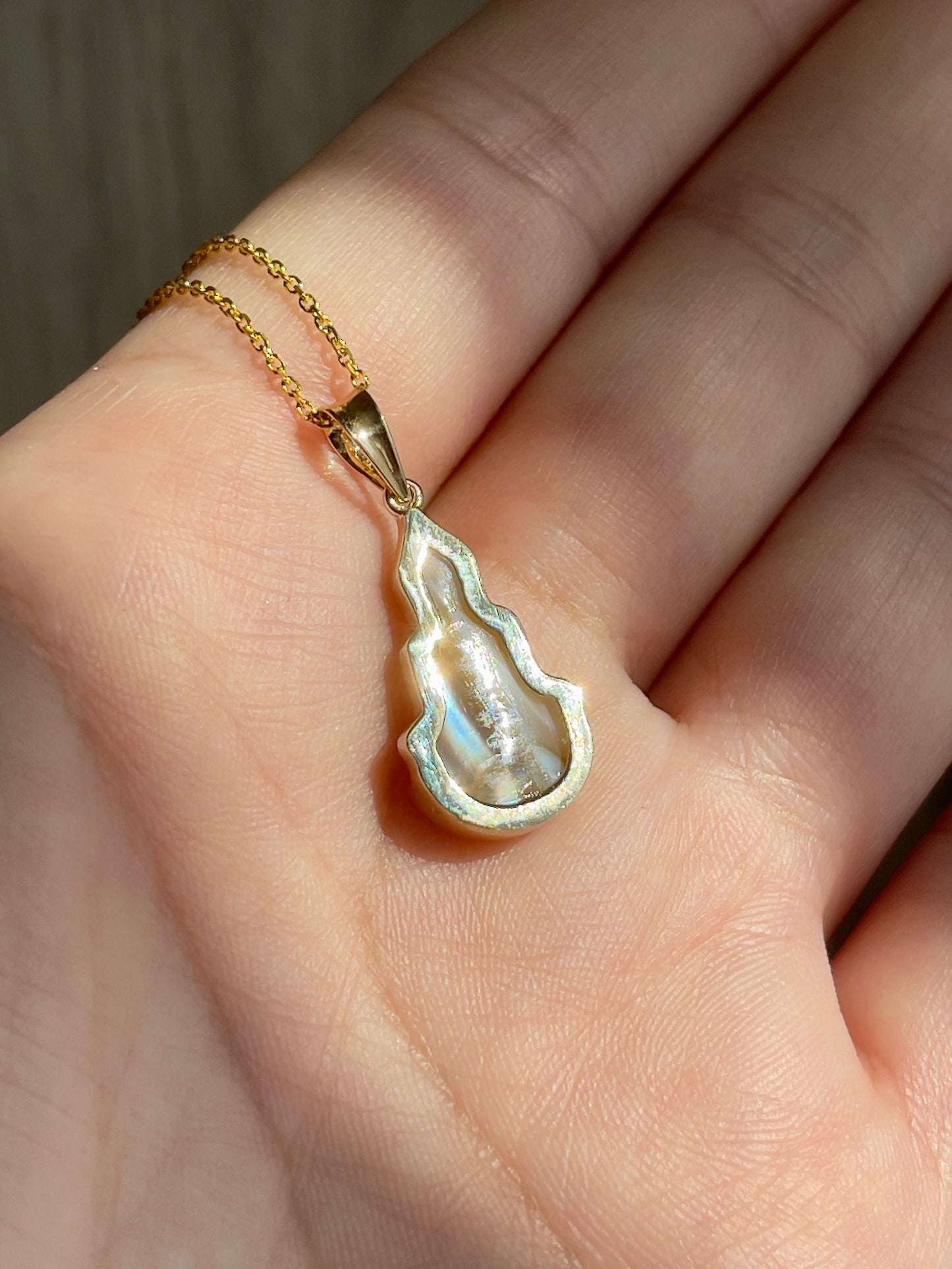 Gold Mother of Pearl Silhouette Buddha Pendant 10k Gold #905