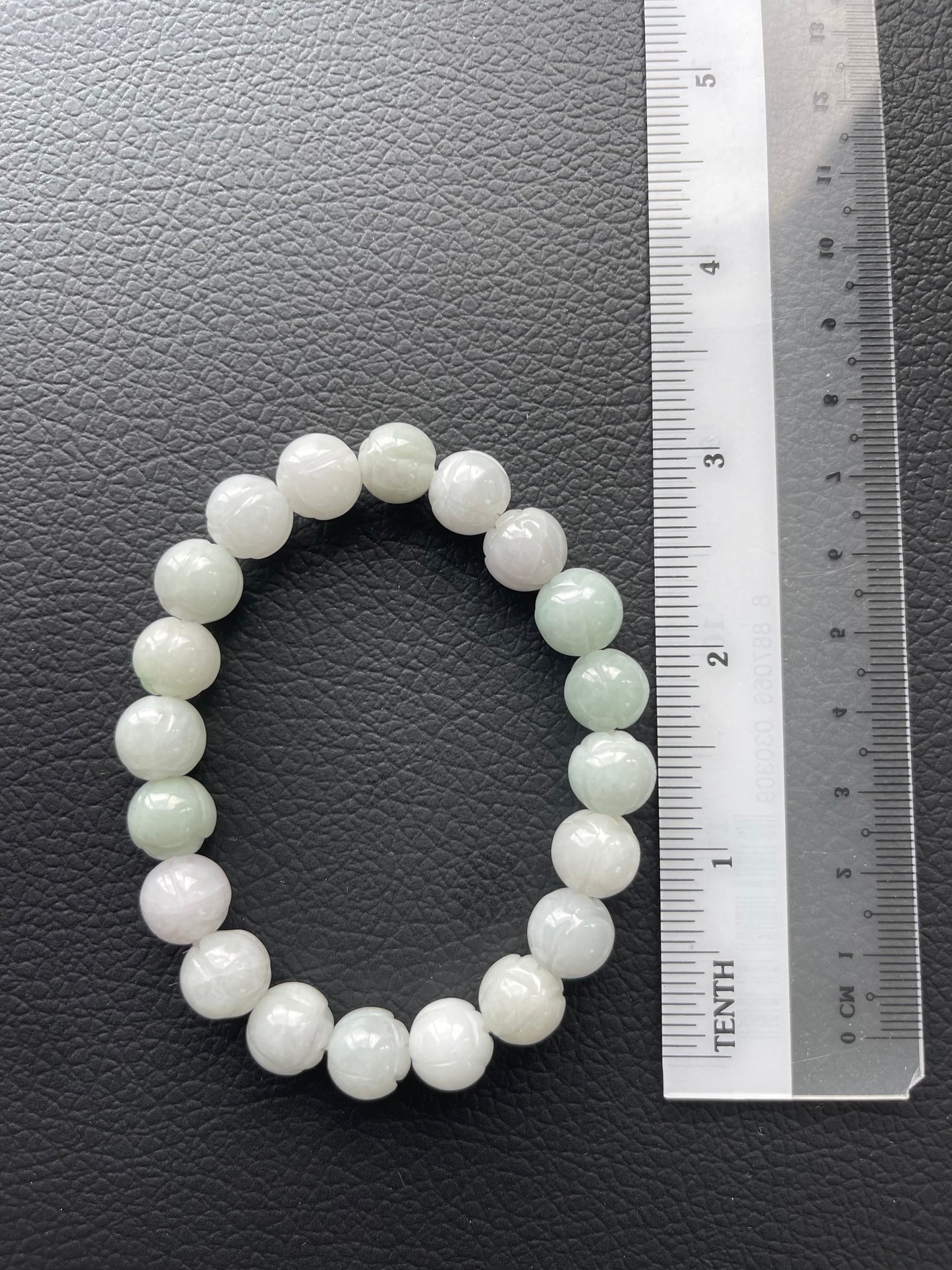 Jade Lotus Small Round Bead Bracelet - 10 mm