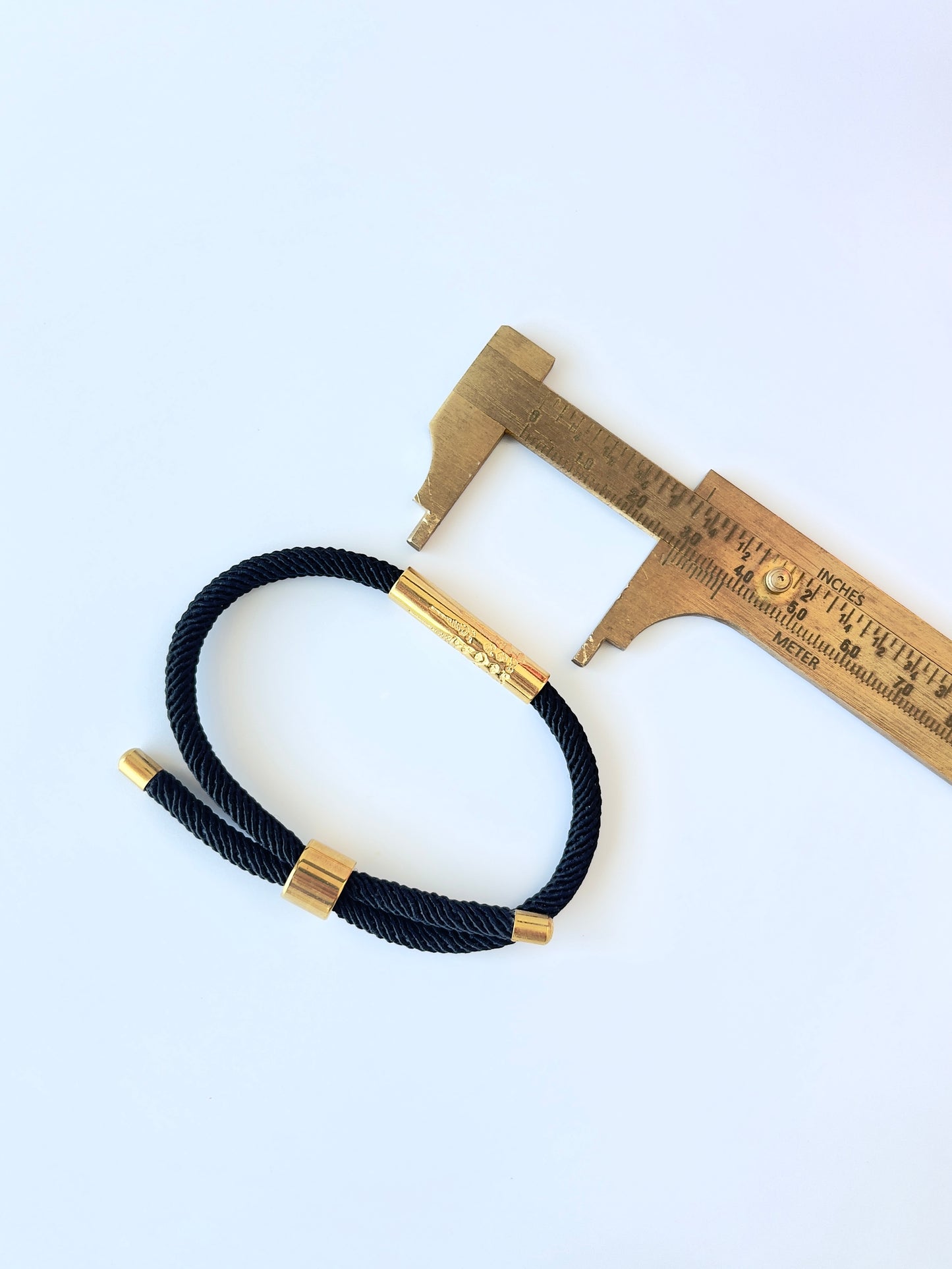 Luxe Sacred Yantra Bracelet - Battambang Black & Gold