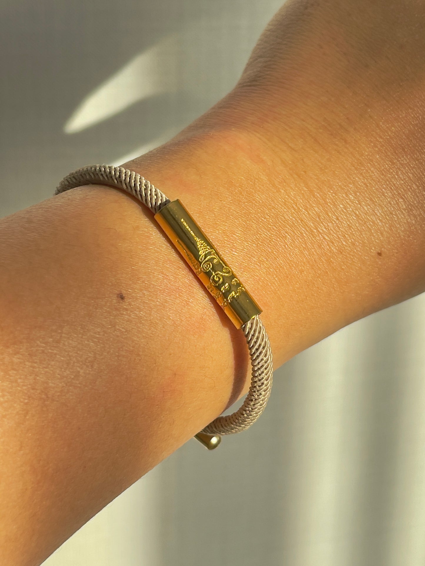 Luxe Sacred Yantra Bracelet - Angkor Sandstone Beige & Gold