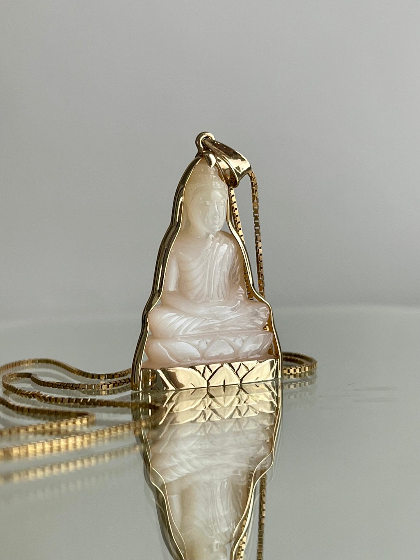 Mother of Pearl Buddha Pendant in Solid 14K Gold Lotus #847