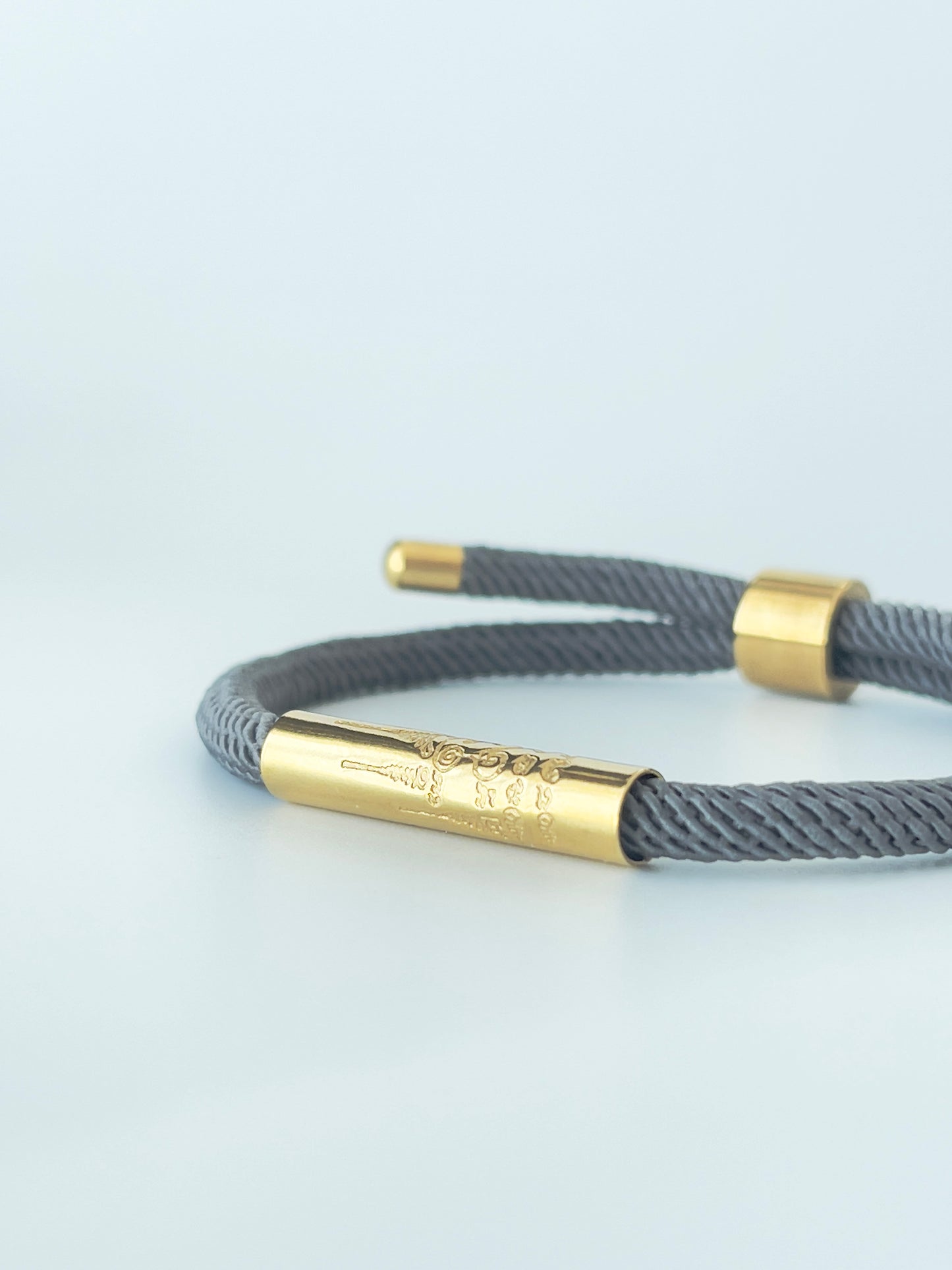 Luxe Sacred Yantra Bracelet - Khmer Granite Gray & Gold