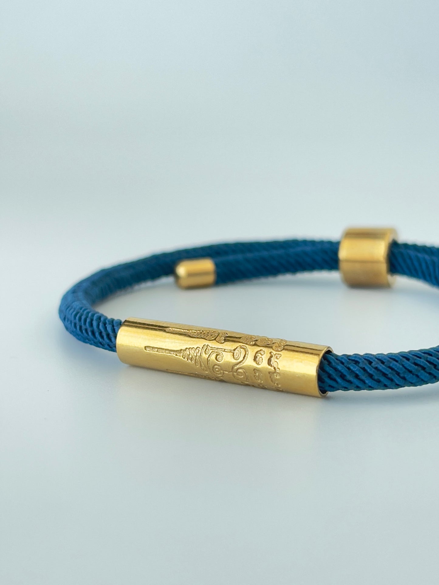 Luxe Sacred Yantra Bracelet - Indigo Blue