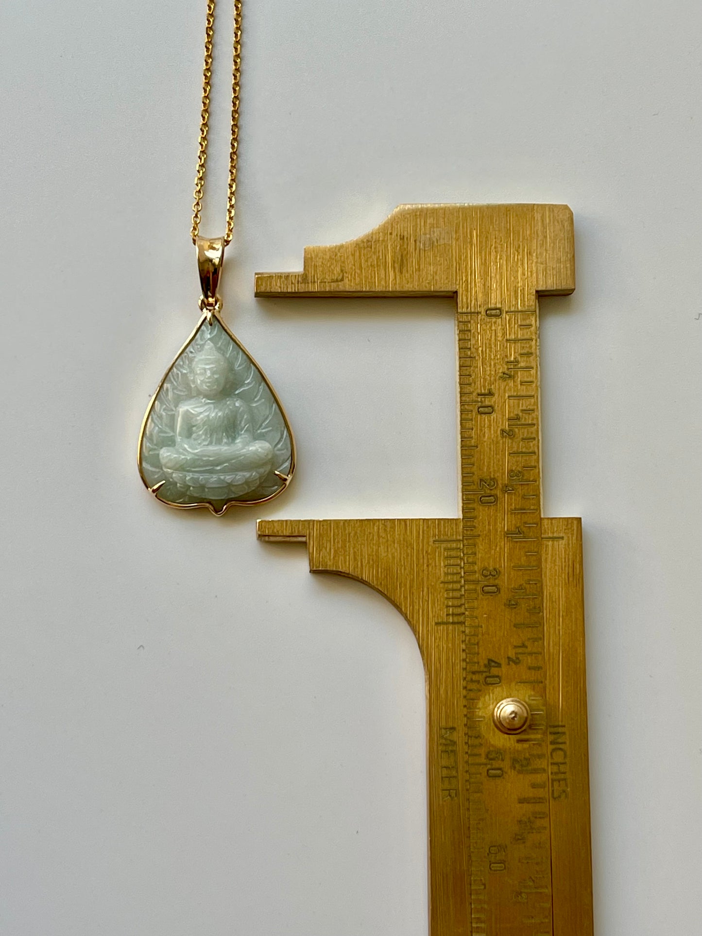 Jade Banyan Leaf Buddha Pendant 18k Gold #860