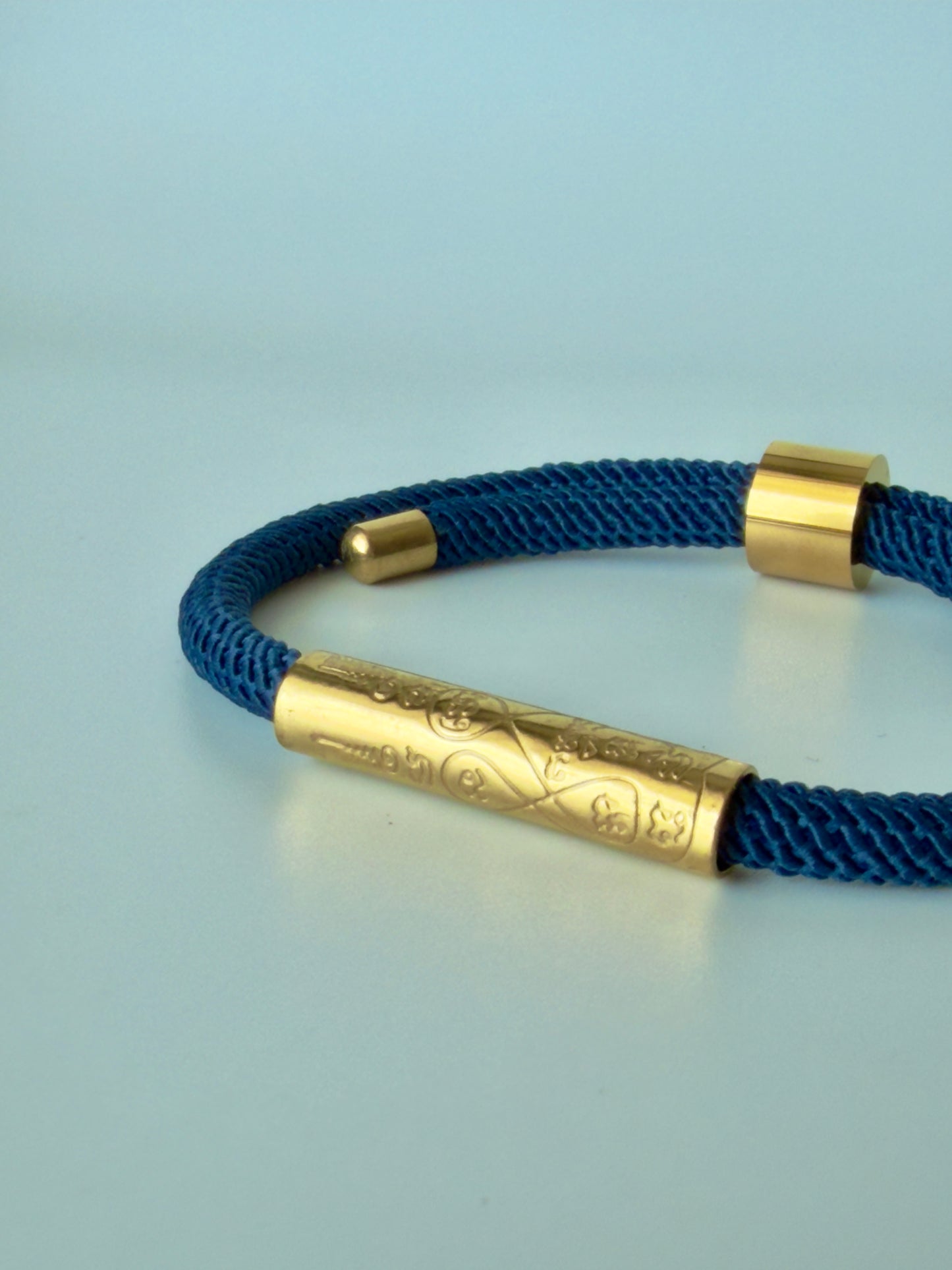 Luxe Sacred Yantra Bracelet - Navy Blue & Gold