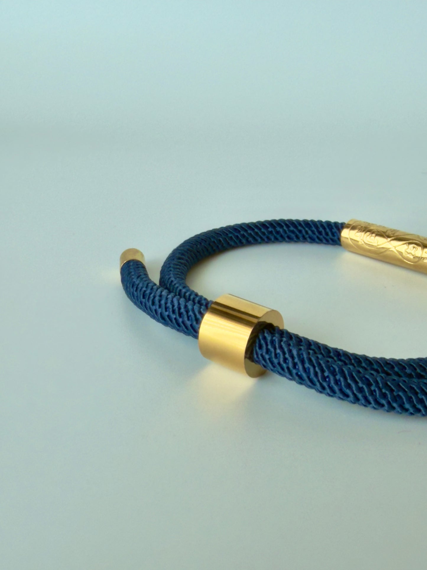 Luxe Sacred Yantra Bracelet - Navy Blue & Gold