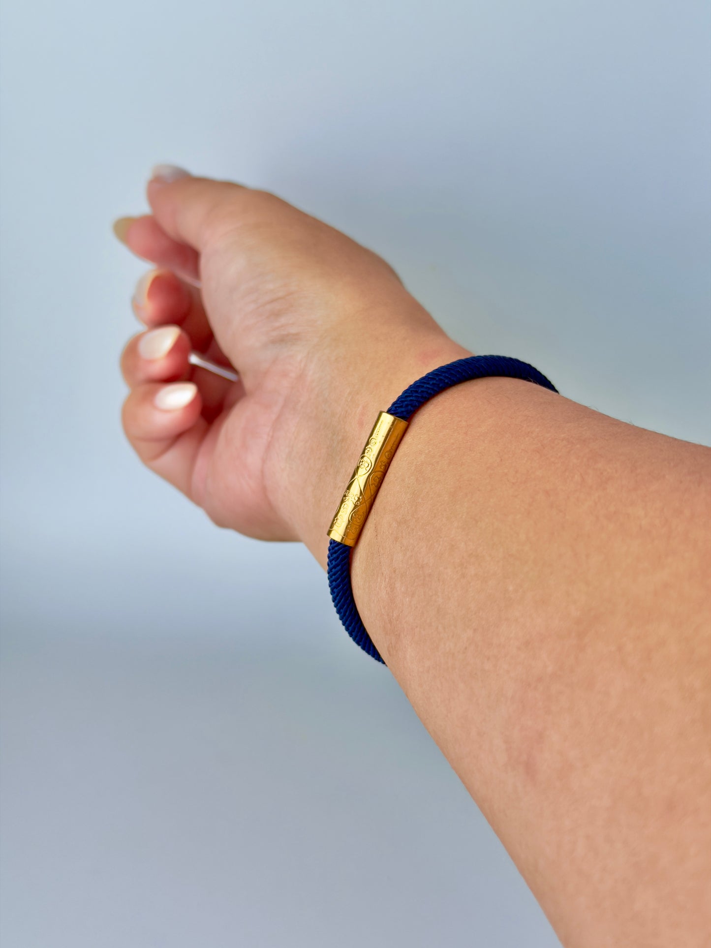 Luxe Sacred Yantra Bracelet - Navy Blue & Gold