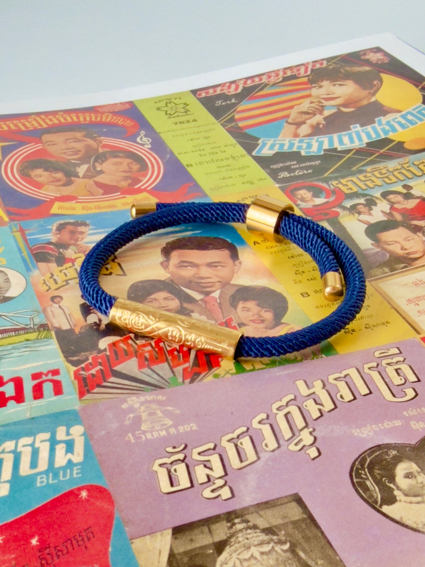 Luxe Sacred Yantra Bracelet - Navy Blue & Gold
