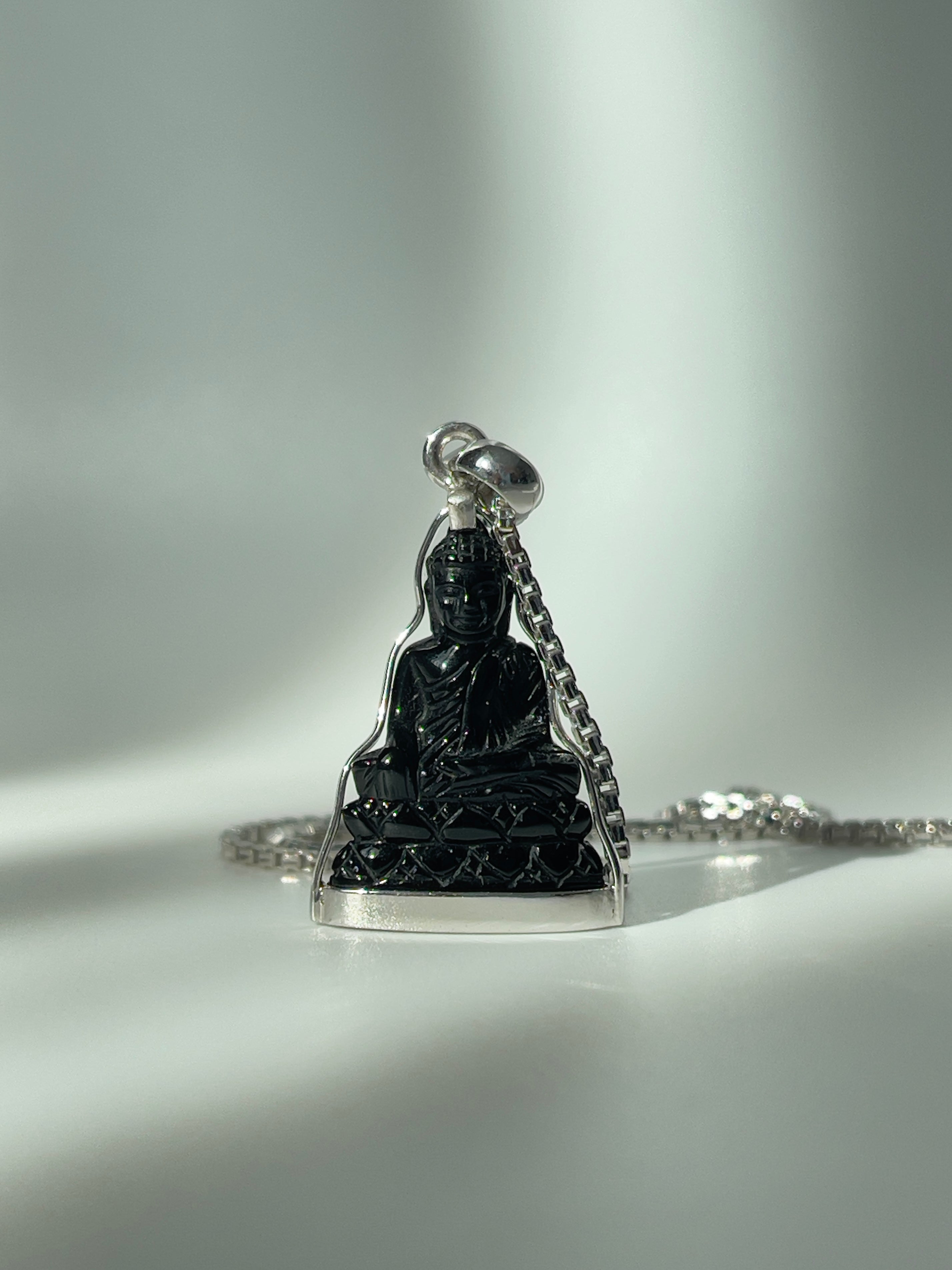 Mini Black Onyx Buddha in Silver – Sovedaa