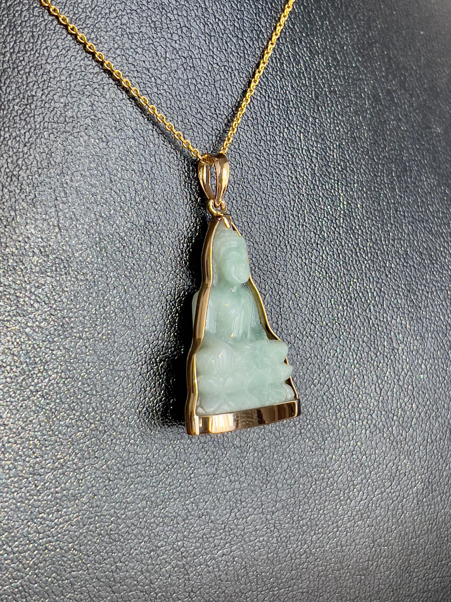 Jade Khmer Style Buddha Pendant 18k Gold #824