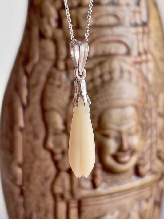 Mini Pka Champa in Silver: 1 inch