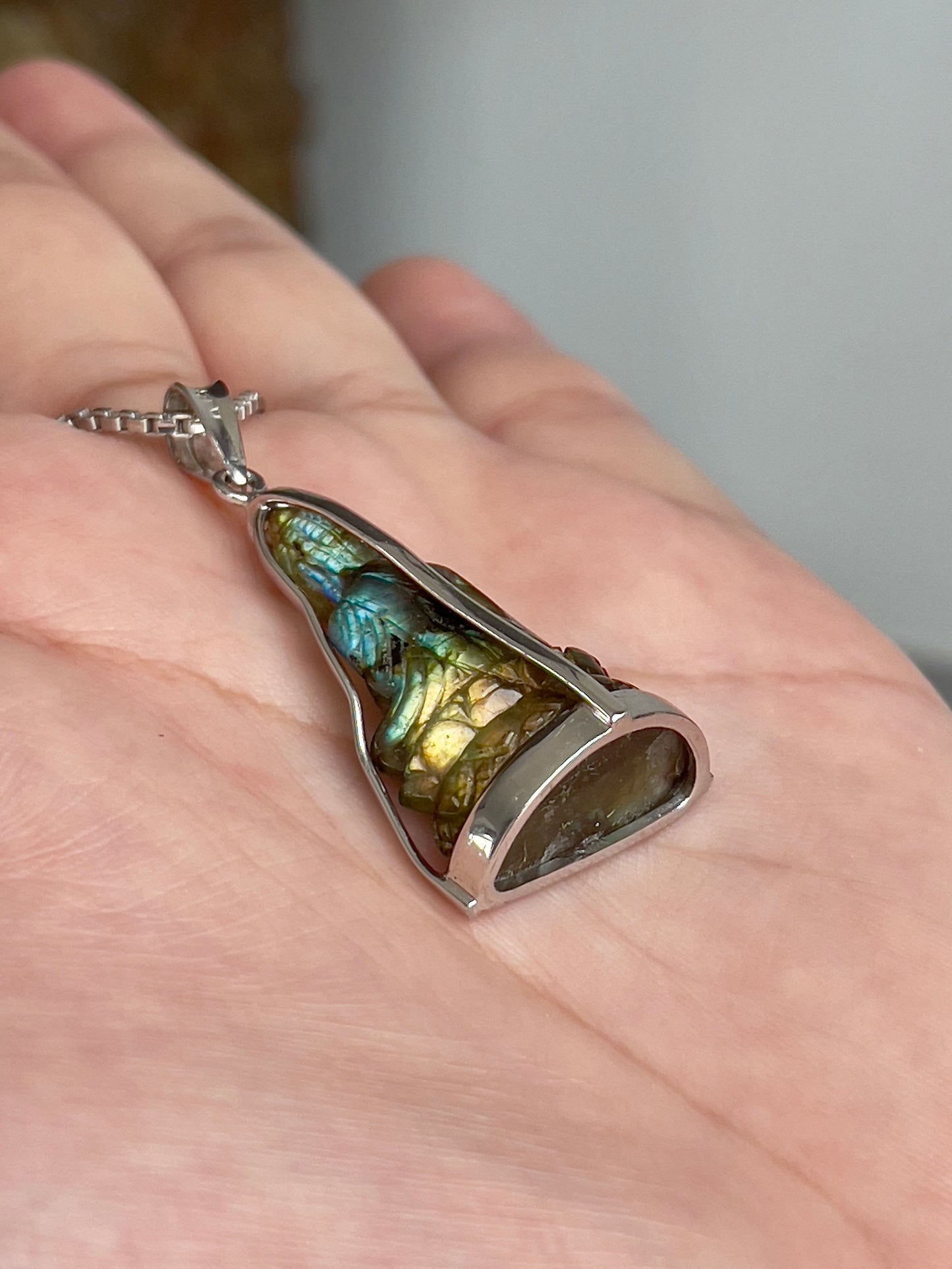Labradorite Buddha Pendant in Silver #876