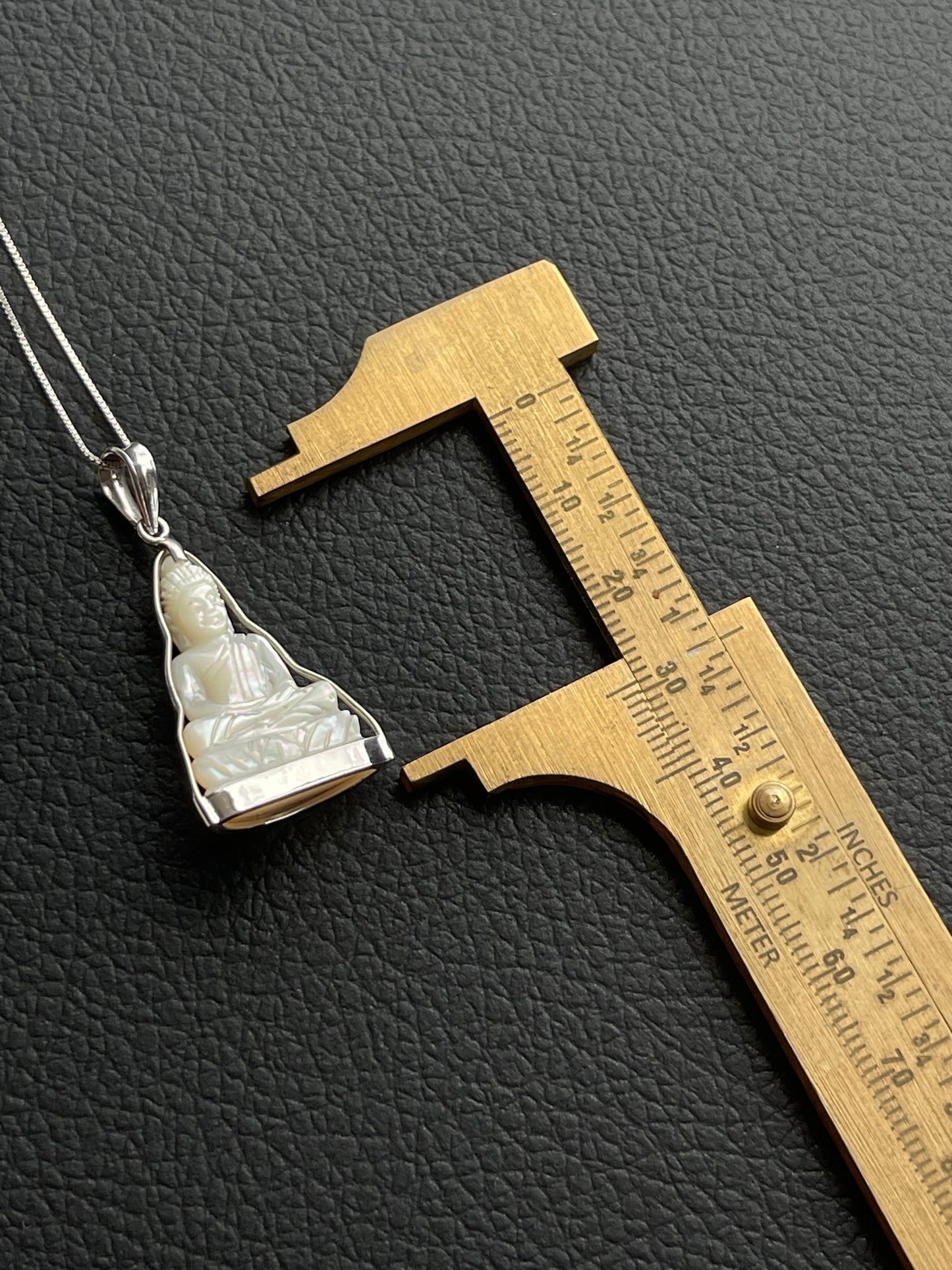 Mother of Pearl Buddha Pendant in Silver #878