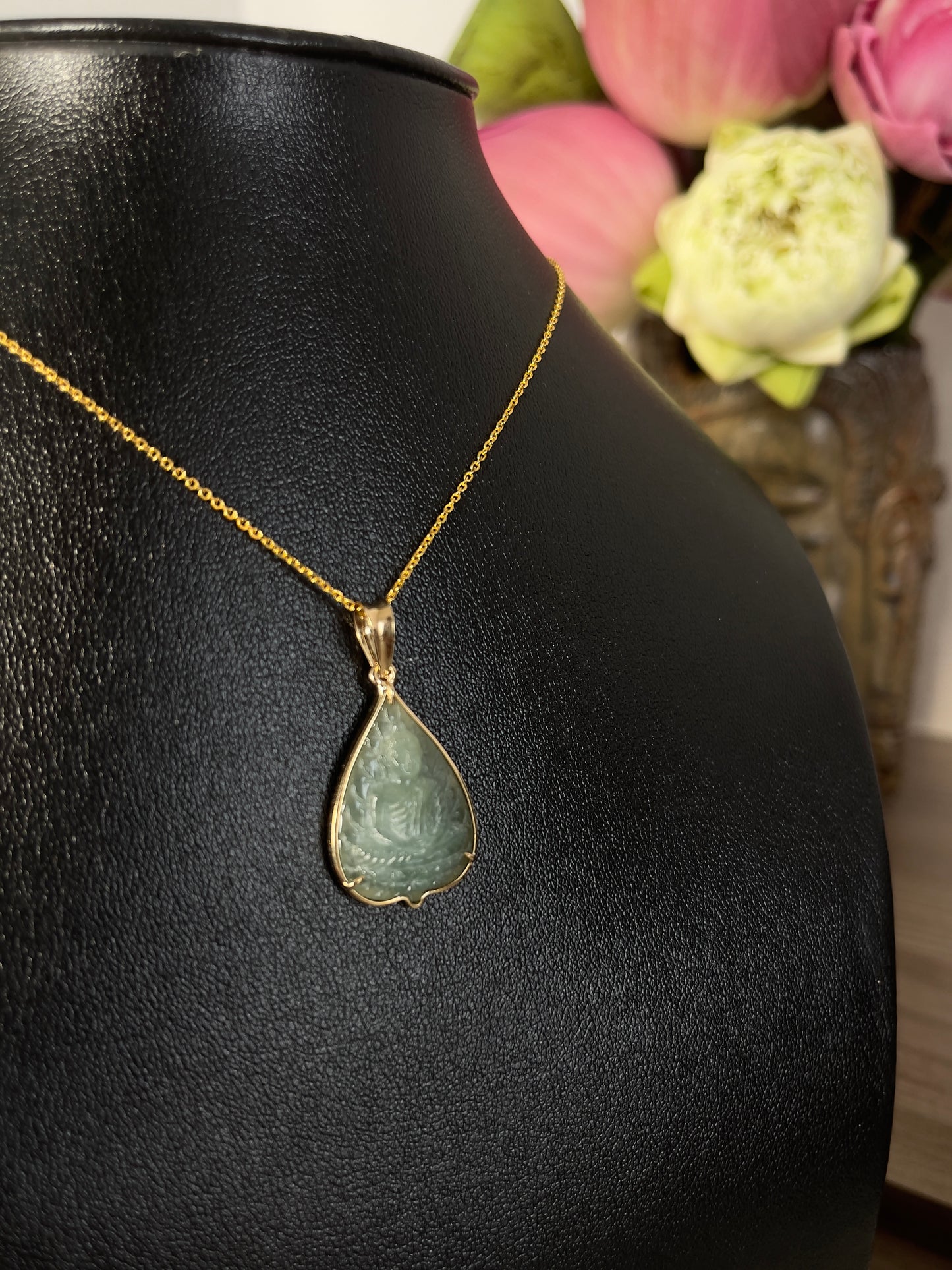 Jade Banyan Leaf Buddha Pendant 10k Gold #883