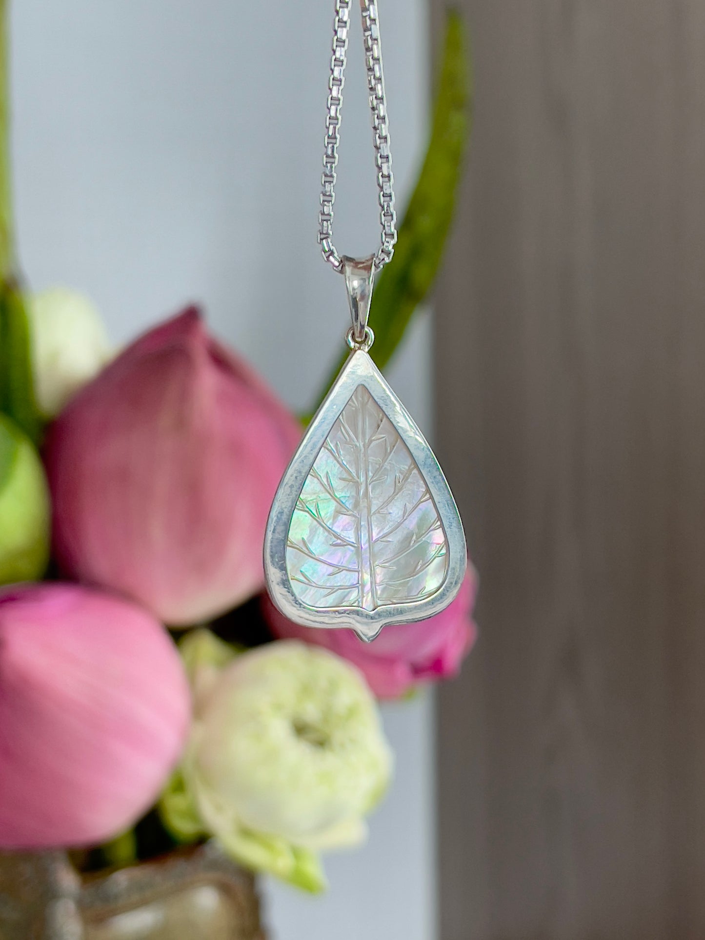 Mother of Pearl Banyan Leaf Buddha in Silver #888