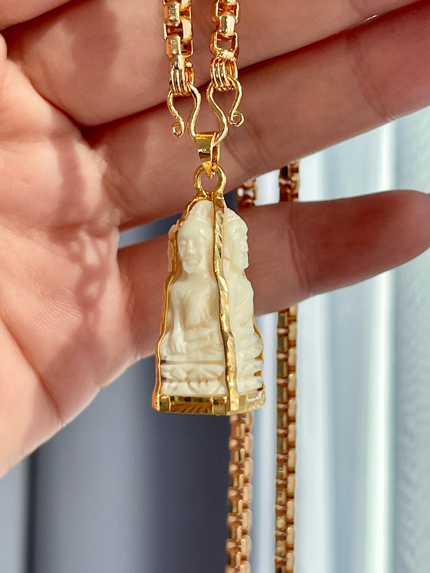 4-Sided Cow Bone Buddha Pendant in 10k Gold #558